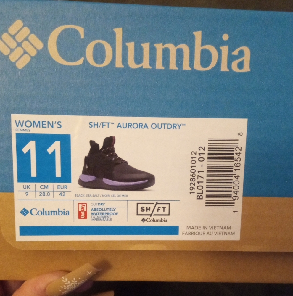 Columbia water proof shoes